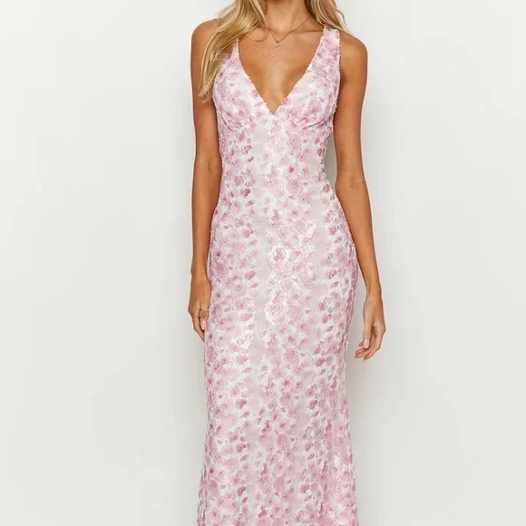 NWT Beginning Boutique Farida Pink Lace Maxi Dress - Picture 5 of 15